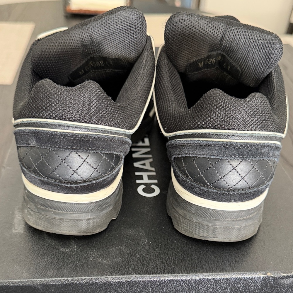 CHANEL sneakers - Picture 5 of 10